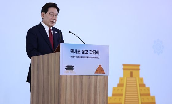 멕시코 동포 만난 이재명 대통령