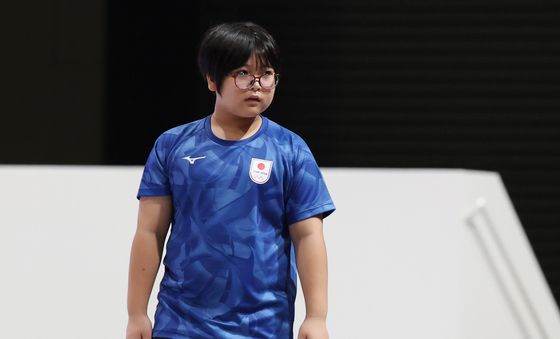 비장한 표정의 日 최연소 이스포츠 국가대표