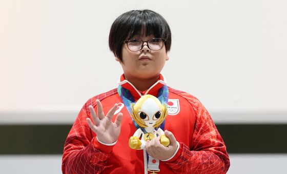 日 구리하라 유키, 뿌요뿌요 최연소 금메달리스트 탄생