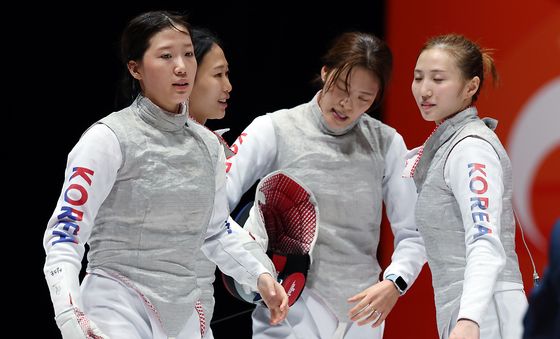 아쉽게 금메달 놓친 대한민국