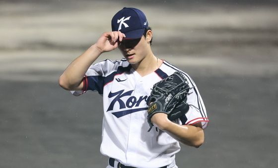 1실점으로 이닝 마친 최민석