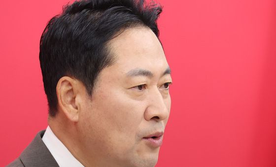 추석 민심 기자간담회하는 장동혁