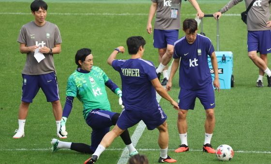 우루과이전 앞두고 훈련 시작한 축구대표팀