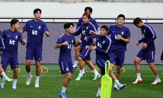 훈련하는 대한민국 축구대표팀