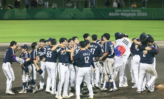 기쁨 나누는 대한민국 야구대표팀