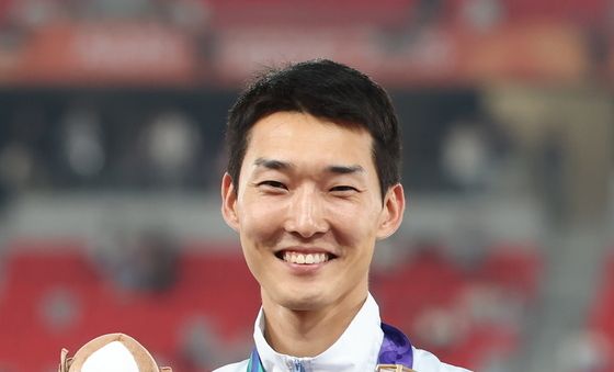 높이뛰기 동메달의 우상혁