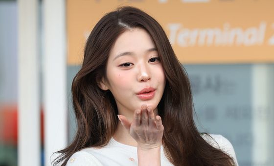 아이브 장원영, 모닝 키스