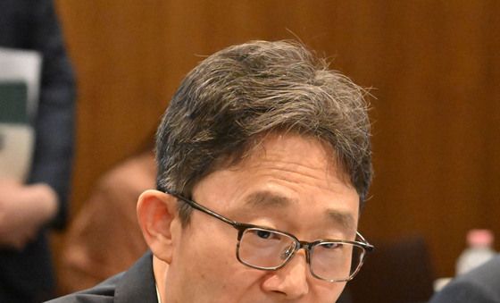 발언하는 박윤영 KT대표이사