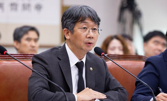 질의 답하는 임승관 질병관리청장