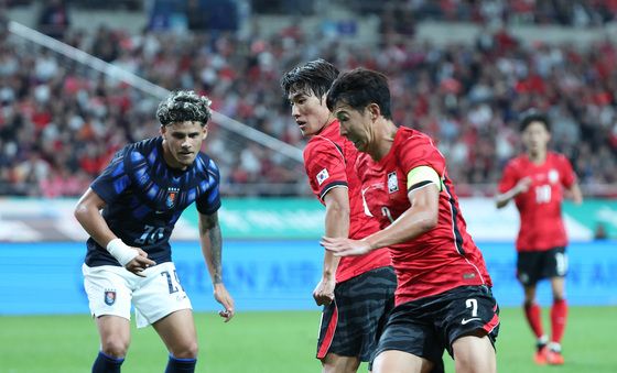 김민수, 감각적인 힐패스