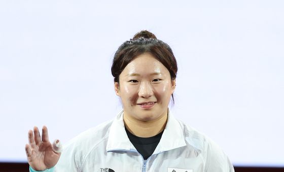 인사하는 전희수