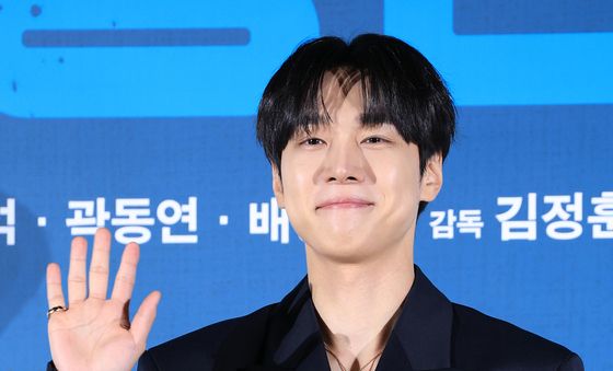 강유석, 분위기 메이커