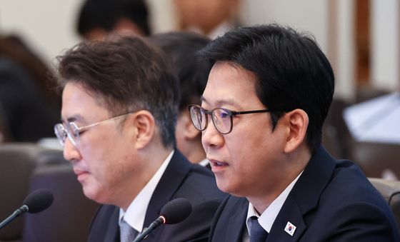 발언하는 배경훈 부총리