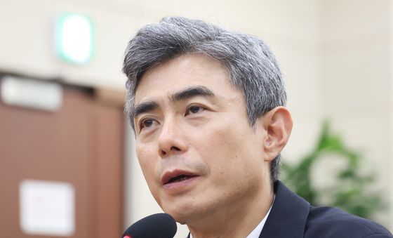강신철 장관, DMZ 사고 답변
