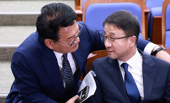 대화하는 한병도·송영길
