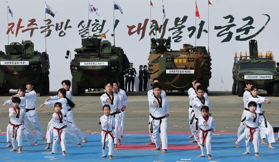 '대체불가 국군'