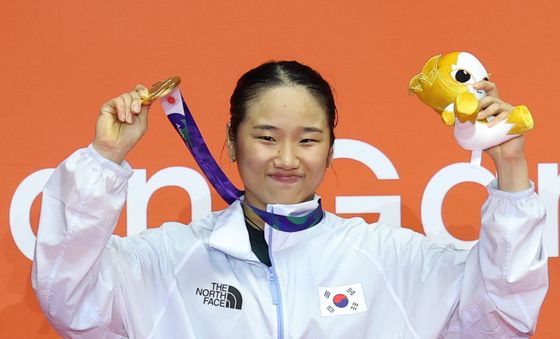 안세영 '금빛 미소'