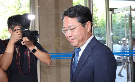 인사청문 준비사무실 향하는 김승원 후보자
