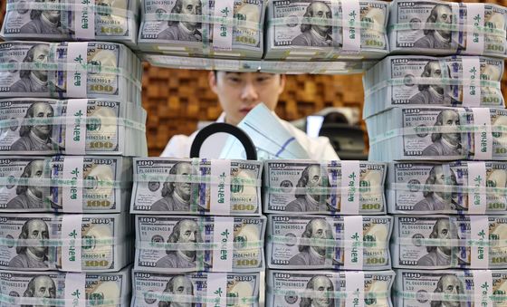 8월 외환보유액 143억달러 급증…역대 최대 폭 증가