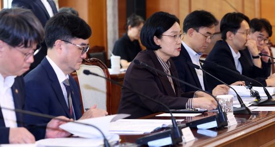 한성숙 총리, 범부처 주택 신속공급 점검회의 주재