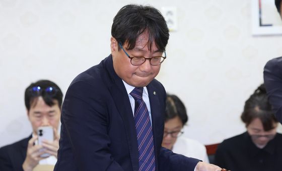 범부처 주택 신속공급 점검회의 참석하는 이성훈 LH 사장