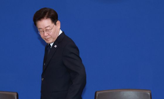 이재명 대통령, 대수보 참석