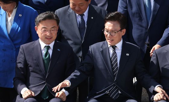 손 잡는 김민석·신장식
