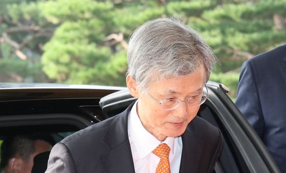 조희대 대법원장 출근길