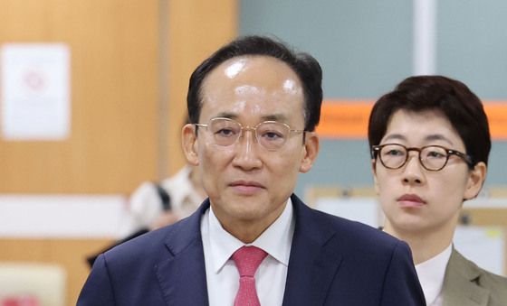 법원 출석하는 추경호 대구시장