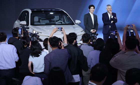 한국GM '뷰익' 브랜드 론칭…첫 모델에 쏠린 눈
