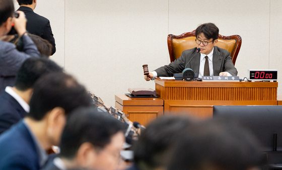 국토위, 국감 증인·참고인 의결