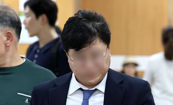 법정 향하는 '신약청탁 의혹' 제넨셀 창업주