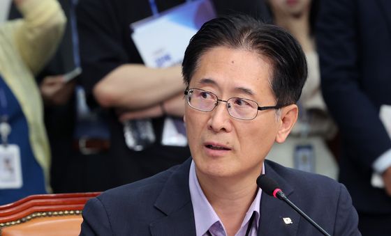 발언하는 황명석 경북행정부지사