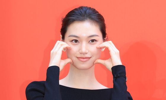 김도연, 볼 하트 선물