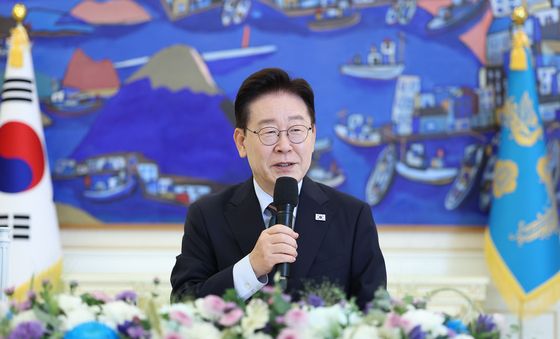 '시민사회 초청 간담회' 발언하는 이재명 대통령