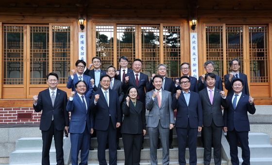 한성숙 국무총리, 주택건설·개발업계 간담회