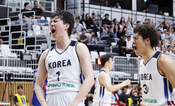 포효하는 이현중
