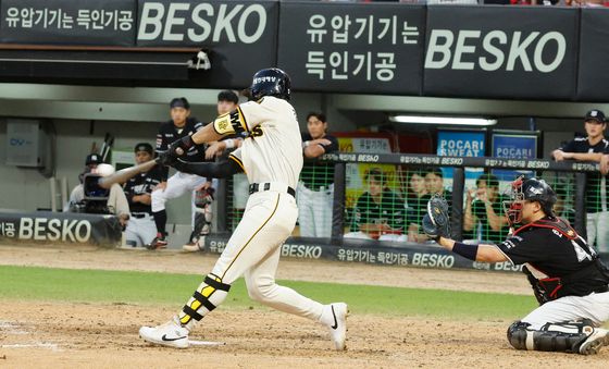 김도영, 세번째 타석 플라이 아웃