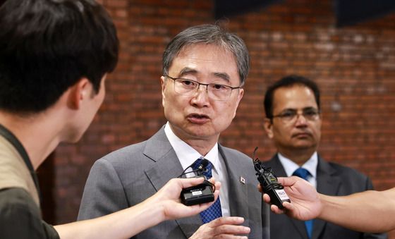 네팔 도착한 조현 외교부 장관