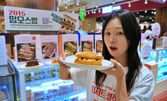 롯데百, 잠실 월드몰서 K-디저트 유행사 팝업스토어 진행