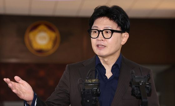 김승원 의혹 관련 브리핑하는 한동훈
