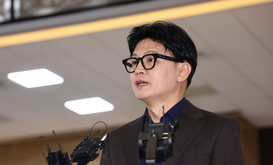 답변하는 한동훈