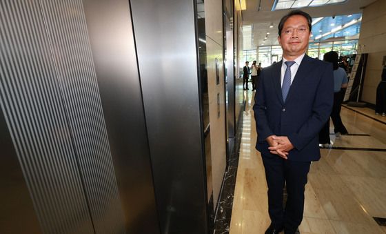 인사청문회 사무실 출근하는 김승원 법무부 장관 후보자