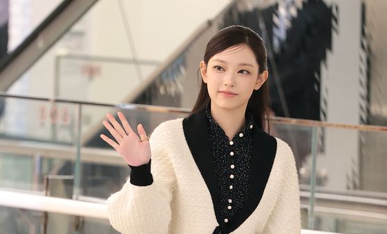 뉴진스 해린, 1년 6개월 만에 첫 공식석상
