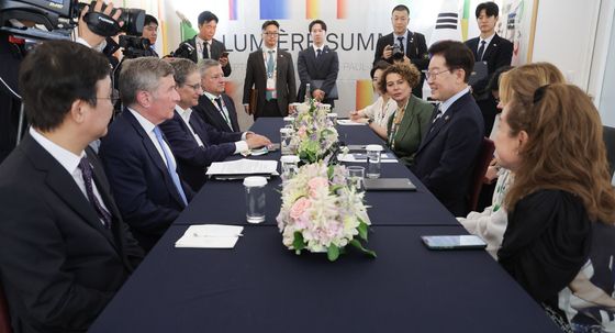미국영화협회 회원사 접견하는 이재명 대통령