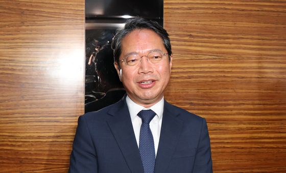 인사청문회 준비 사무실 출근하는 김승원 후보자