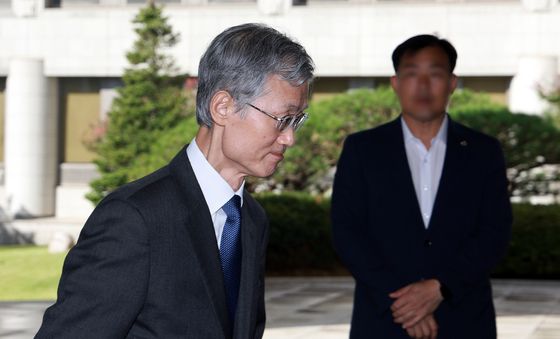 조희대 대법원장 출근길