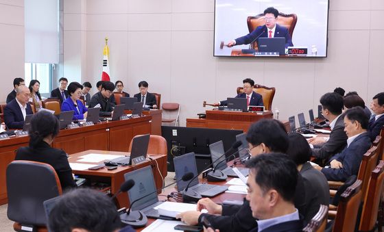 산업통상자원중소벤처기업위원회 전체회의