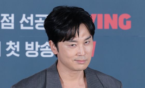 서현우, 함께 일하고 싶지 않은 삐딱선 영업5팀 대리