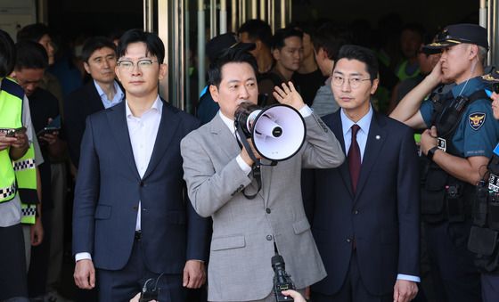 핸드볼경기장 방문한 장동혁 대표